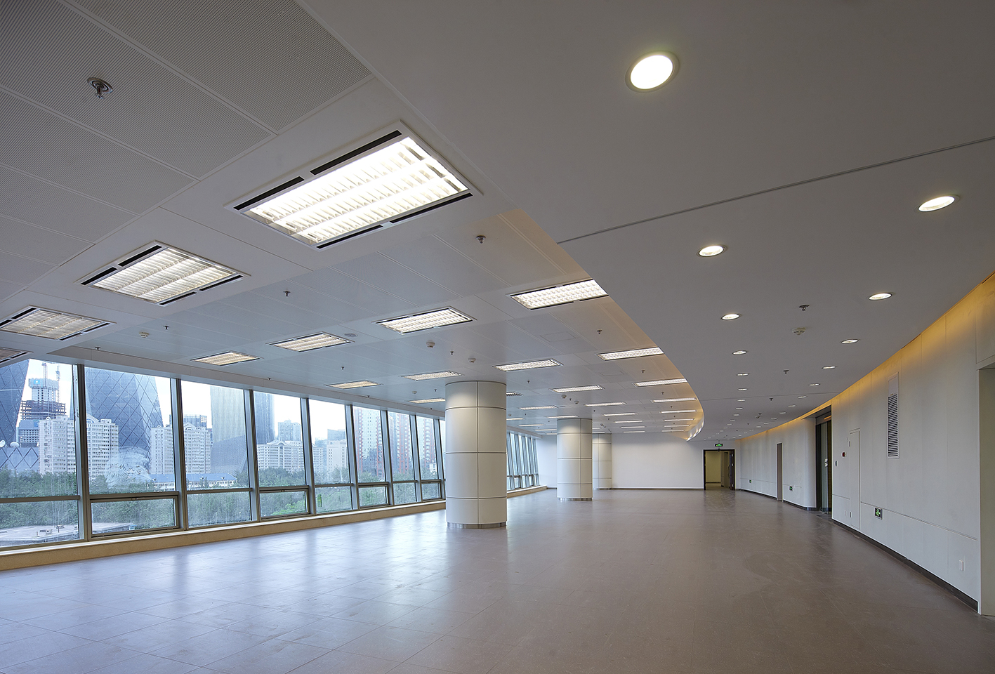 人民日报社综合楼