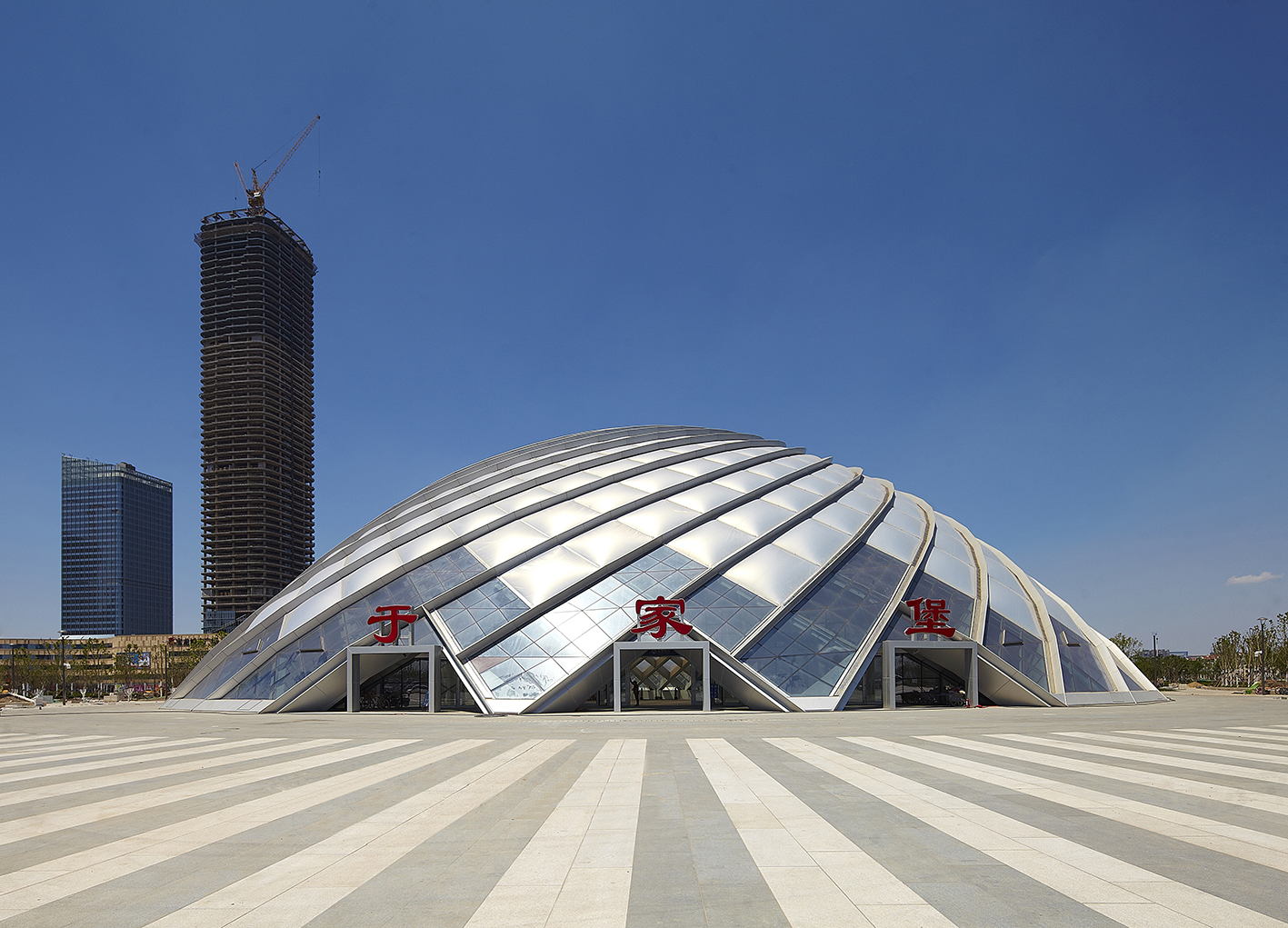 天津于家堡火车站