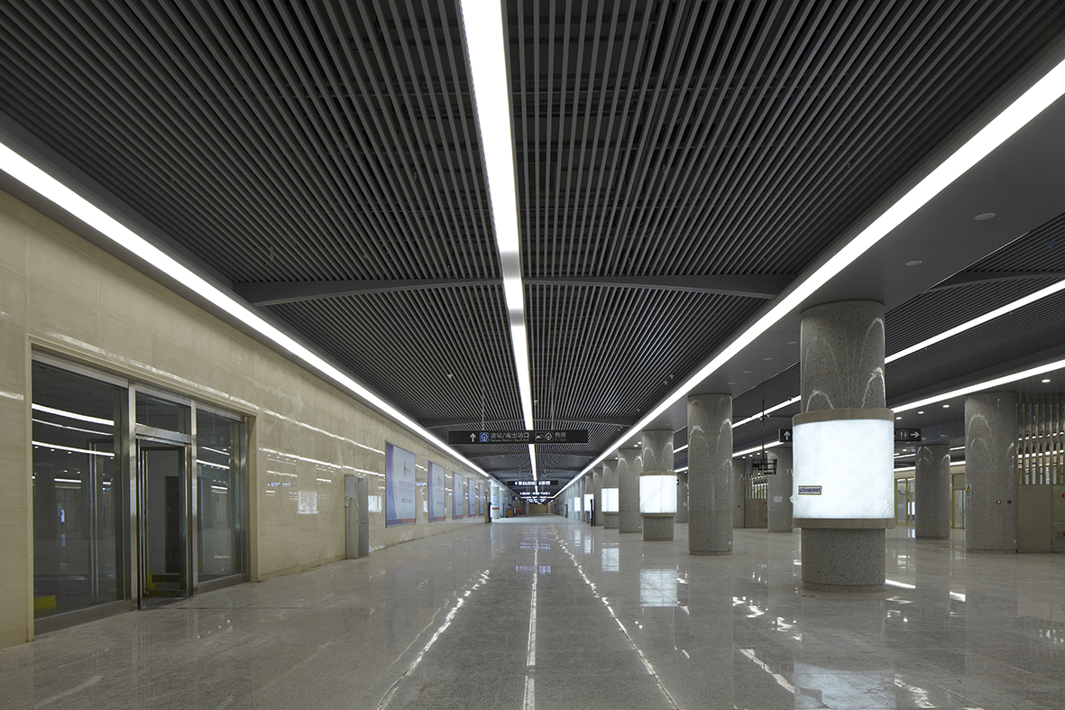 天津于家堡火车站