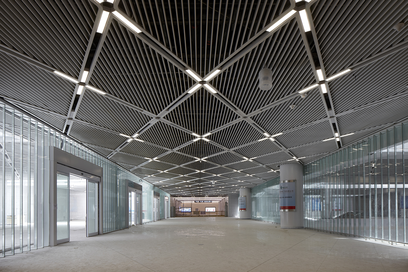 天津于家堡火车站